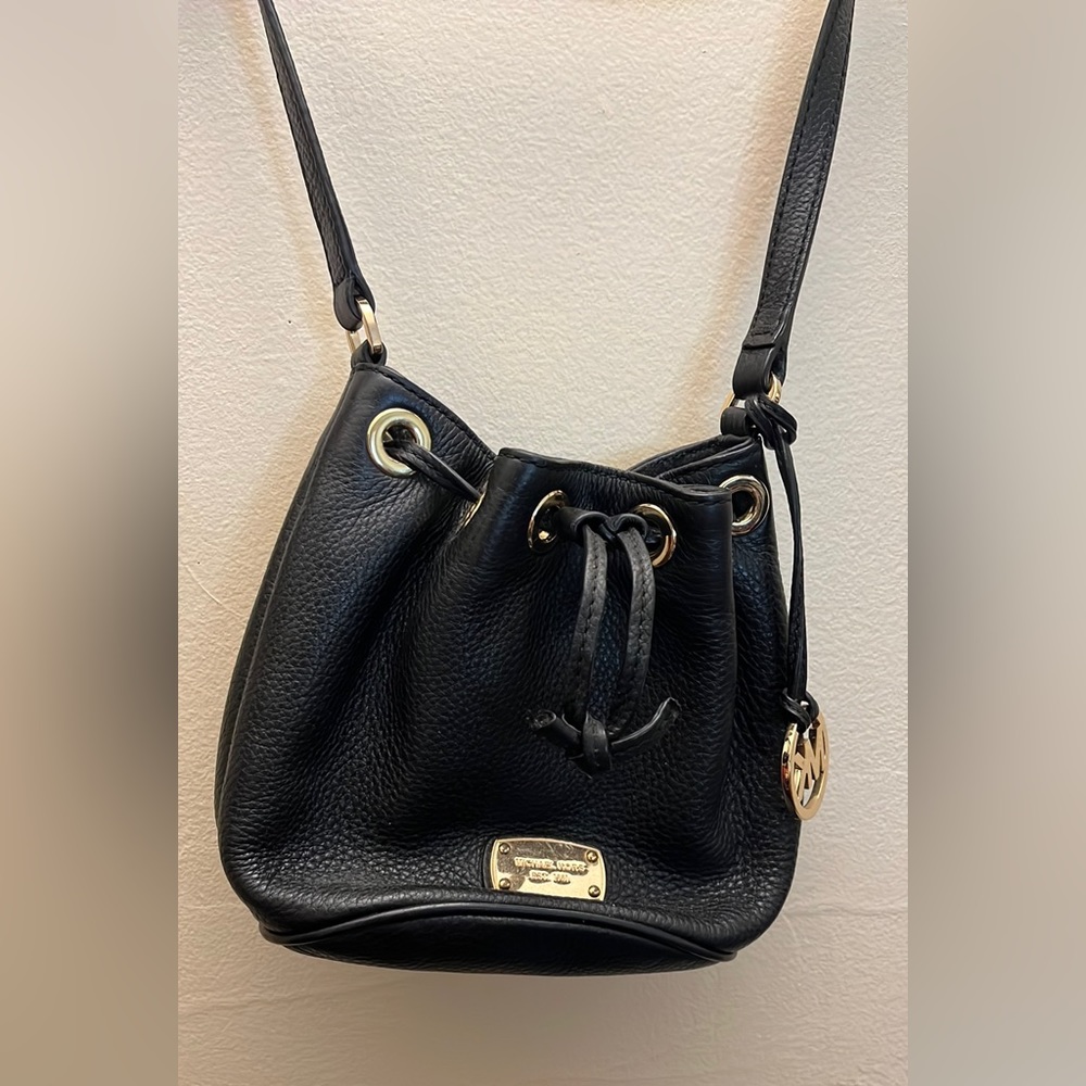 Michael Kors Mini Bucket Bag
